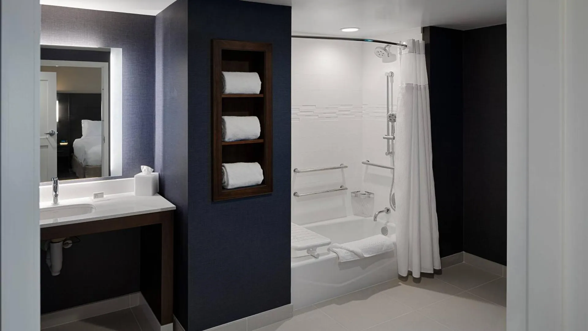 Residence Inn By Marriott Columbus Airport Hotel