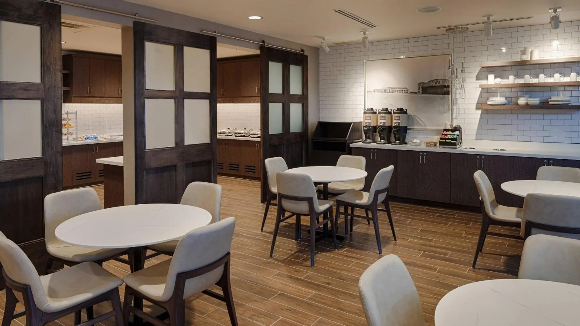 Residence Inn By Marriott Columbus Airport Hotel